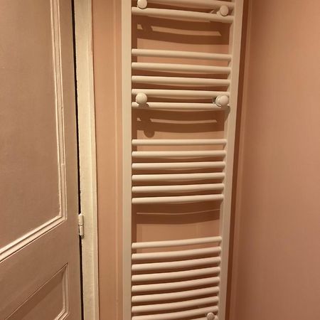 Bel Appartement Dans Le 9Eme Párizs Kültér fotó